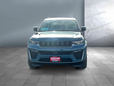 2026 Jeep Grand Cherokee L — side profile view