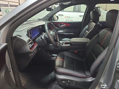 2025 Chevrolet Traverse - Photo 12