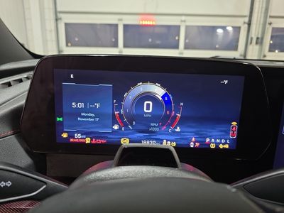 2025 Chevrolet Traverse - Photo 8