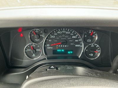 2025 Chevrolet Express Commercial Cutaway - Photo 14