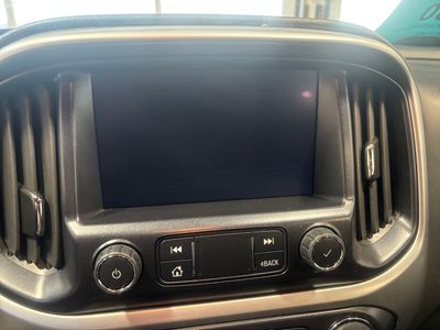 2022 Chevrolet Colorado - Photo 11