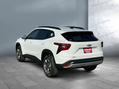 2026 Chevrolet Trax - Photo 4