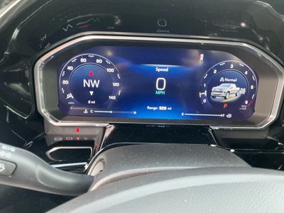 2026 Chevrolet Silverado 1500 - Photo 11