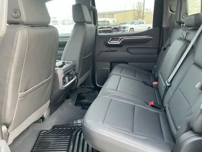 2026 Chevrolet Silverado 1500 - Photo 17