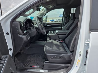 2026 Chevrolet Silverado 2500HD - Photo 9