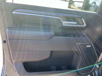 2026 Chevrolet Silverado 3500HD - Photo 16