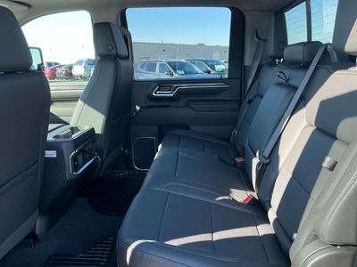 2026 Chevrolet Silverado 3500HD - Photo 17