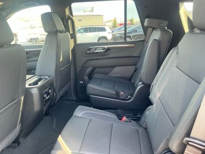 2026 Chevrolet Tahoe - Photo 17