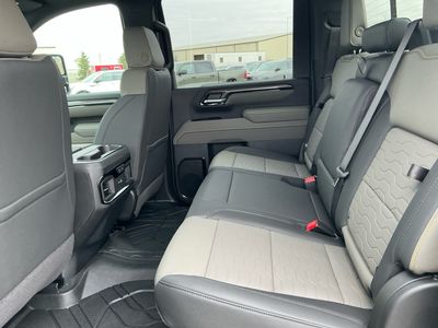 2026 Chevrolet Silverado 2500HD - Photo 17