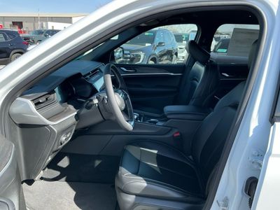 2026 Jeep Grand Cherokee L - Photo 10