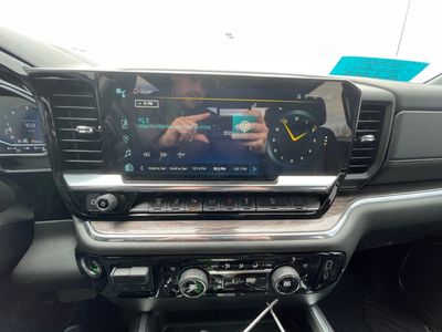 2024 Chevrolet Silverado 2500HD - Photo 11