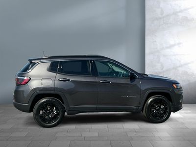 2022 Jeep Compass - Photo 7