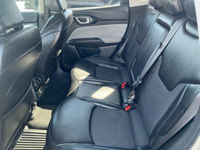 2022 Jeep Compass - Photo 16