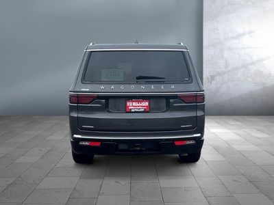 2022 Jeep Wagoneer - Photo 5