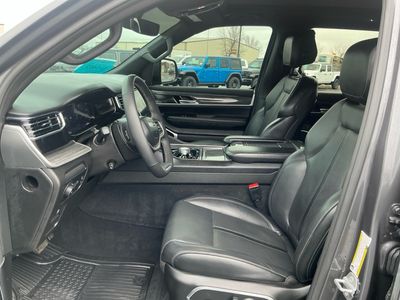 2022 Jeep Wagoneer - Photo 9