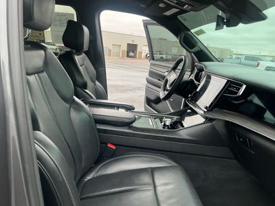 2022 Jeep Wagoneer - Photo 20