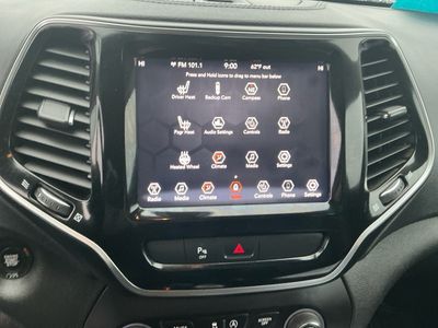 2019 Jeep Cherokee - Photo 11