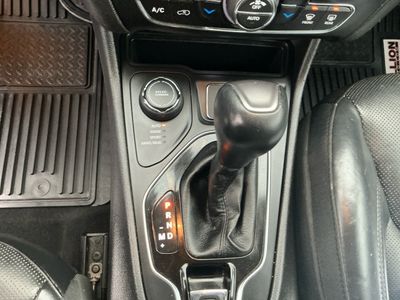 2019 Jeep Cherokee - Photo 12