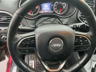 2019 Jeep Cherokee - Photo 13