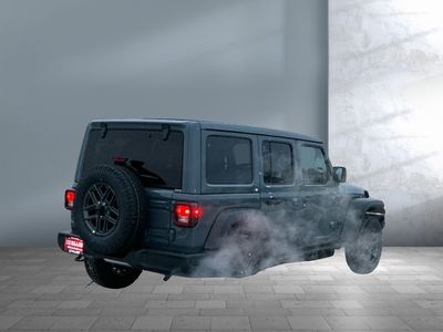 2026 Jeep Wrangler - Photo 6