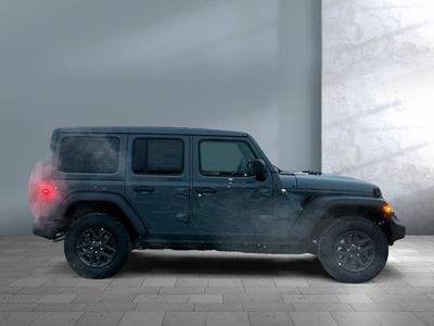 2026 Jeep Wrangler - Photo 7