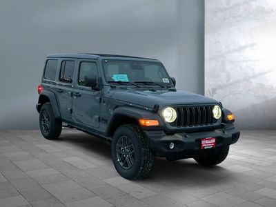 2026 Jeep Wrangler - Photo 8