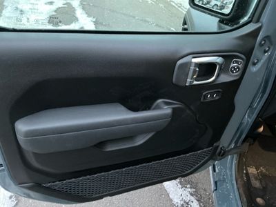 2026 Jeep Wrangler - Photo 16