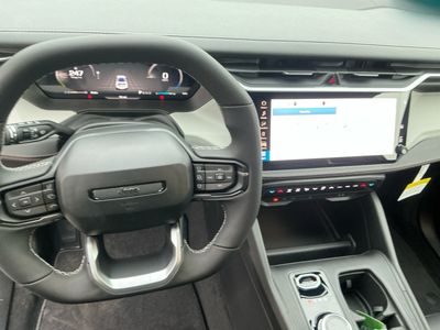 2026 Jeep Cherokee - Photo 15