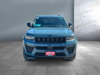 2026 Jeep Grand Cherokee — side profile view