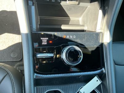 2026 Jeep Grand Cherokee — photo 13 view