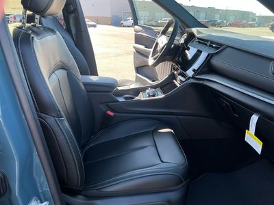 2026 Jeep Grand Cherokee — photo 20 view