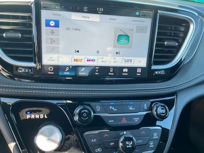2026 Chrysler Pacifica — photo 12 view