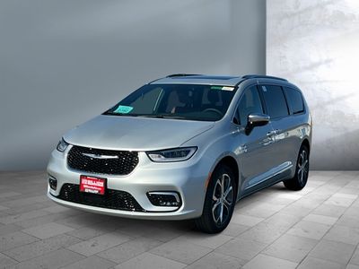 2026 Chrysler Pacifica — front three-quarter view
