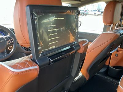 2026 Chrysler Pacifica — photo 18 view