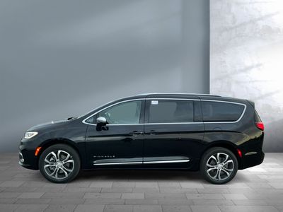 2026 Chrysler Pacifica — rear three-quarter view