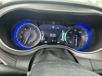 2026 Chrysler Pacifica — photo 11 view