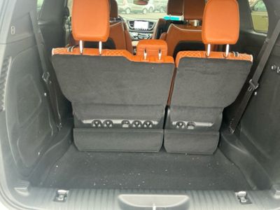2026 Chrysler Pacifica — photo 18 view