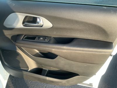 2026 Chrysler Pacifica — photo 21 view
