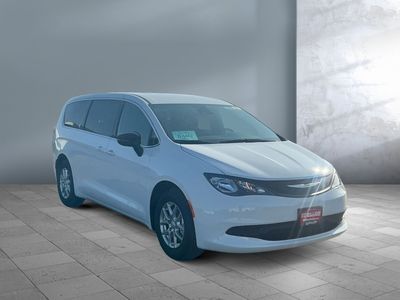 2026 Chrysler Voyager — photo 8 view