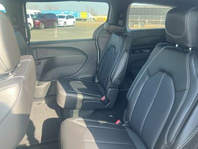 2026 Chrysler Voyager — photo 17 view