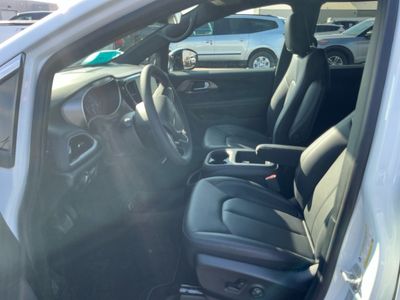 2026 Chrysler Voyager — photo 10 view