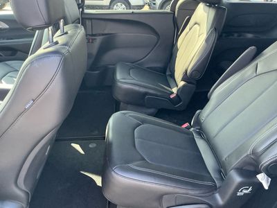2026 Chrysler Voyager — photo 17 view