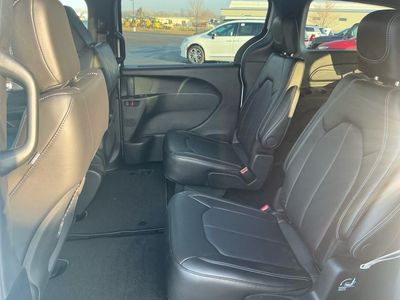 2026 Chrysler Voyager — photo 17 view