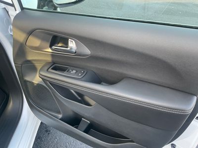 2026 Chrysler Voyager — photo 21 view