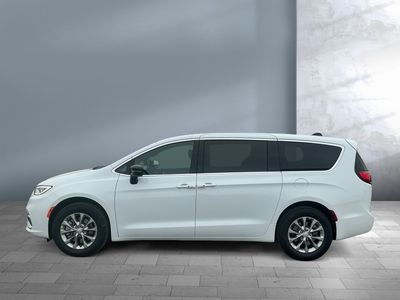 2026 Chrysler Pacifica — rear three-quarter view