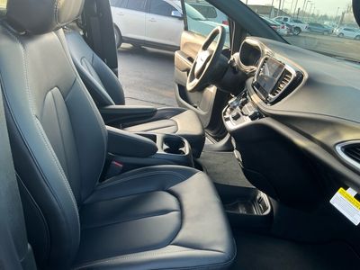 2026 Chrysler Pacifica — photo 20 view