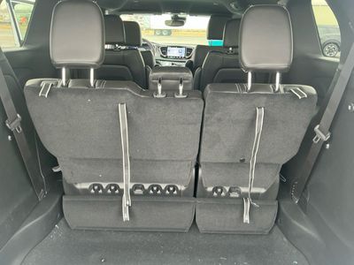2026 Chrysler Pacifica — photo 18 view