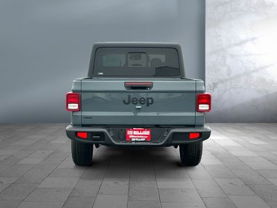 2026 Jeep Gladiator — detail view