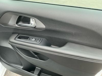 2026 Chrysler Voyager — photo 21 view