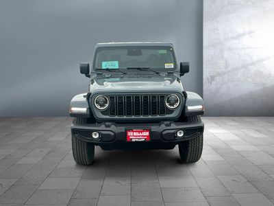 2026 Jeep Gladiator — side profile view